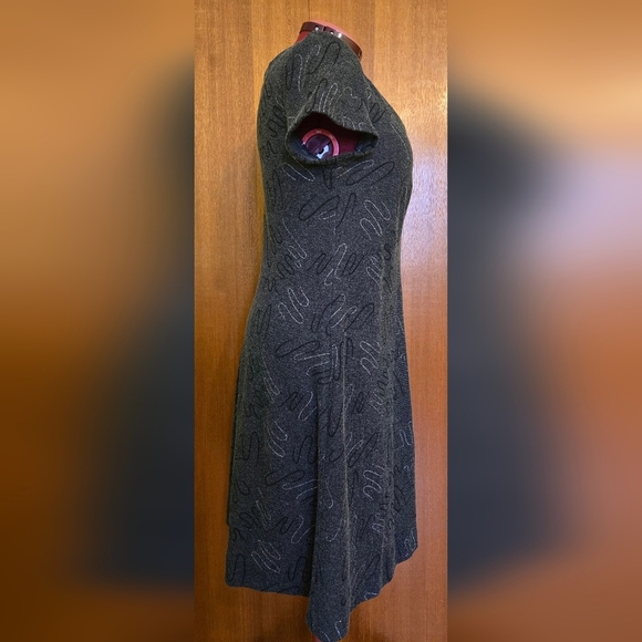 ONE OF A KIND!! HOMEMADE | Elegant Black Patterned Women's Dress, Ptp 20'' to 24 - Picture 3 of 6